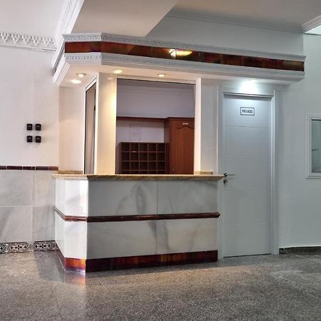 Hostal Nerjasol Bagian luar foto
