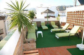 Hostal Nerjasol Bagian luar foto